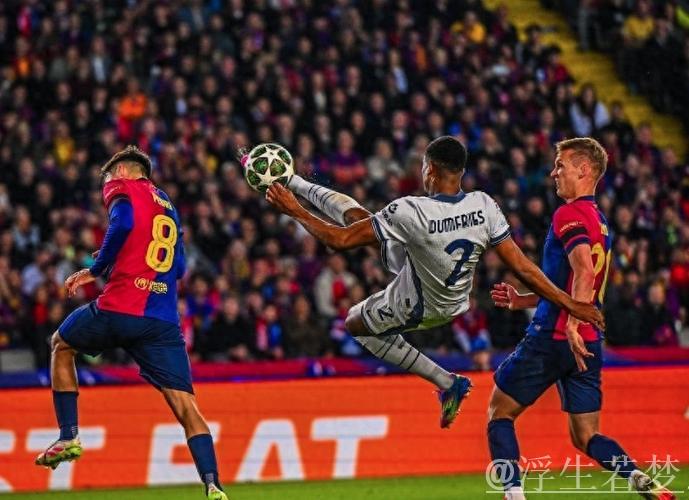 欧冠大战!国米飞翼2球1助创双纪录,力压巴萨荣膺MVP 欧冠大战!国米飞翼2球1助创双纪录,力压巴萨荣膺MVP